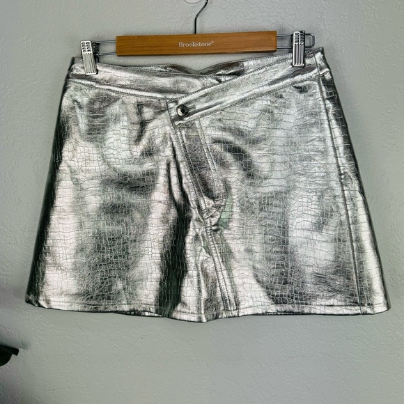 Torn by Ronny Kobo Donnie Metallic Silver Animal Print Asymmetrical Mini Skirt - Picture 3 of 11